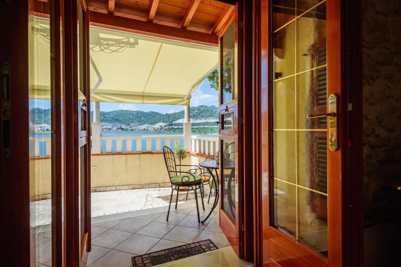 Apartment Jadranka With Sea View In Rogotin Dış mekan fotoğraf