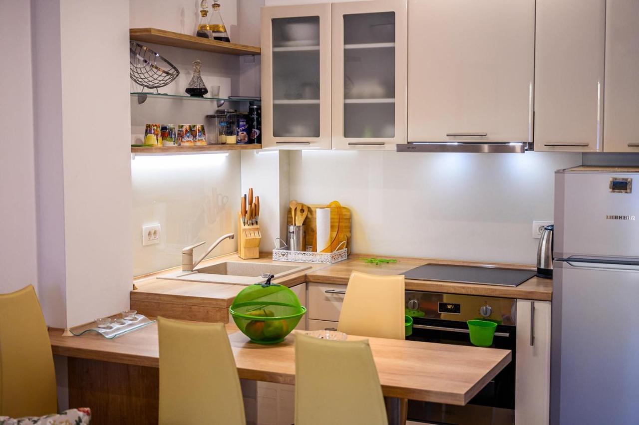 Apartment Jadranka With Sea View In Rogotin Dış mekan fotoğraf