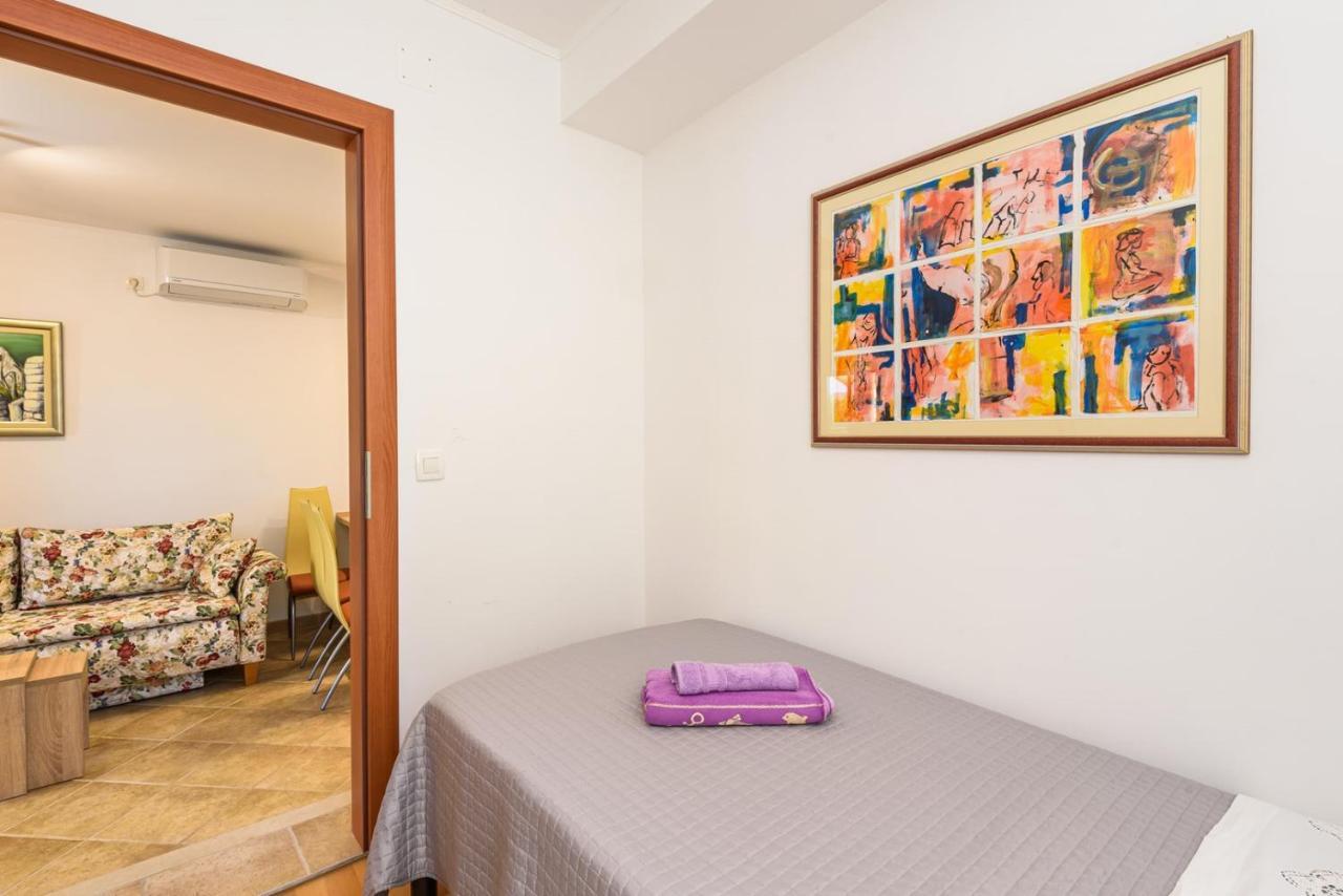 Apartment Jadranka With Sea View In Rogotin Dış mekan fotoğraf