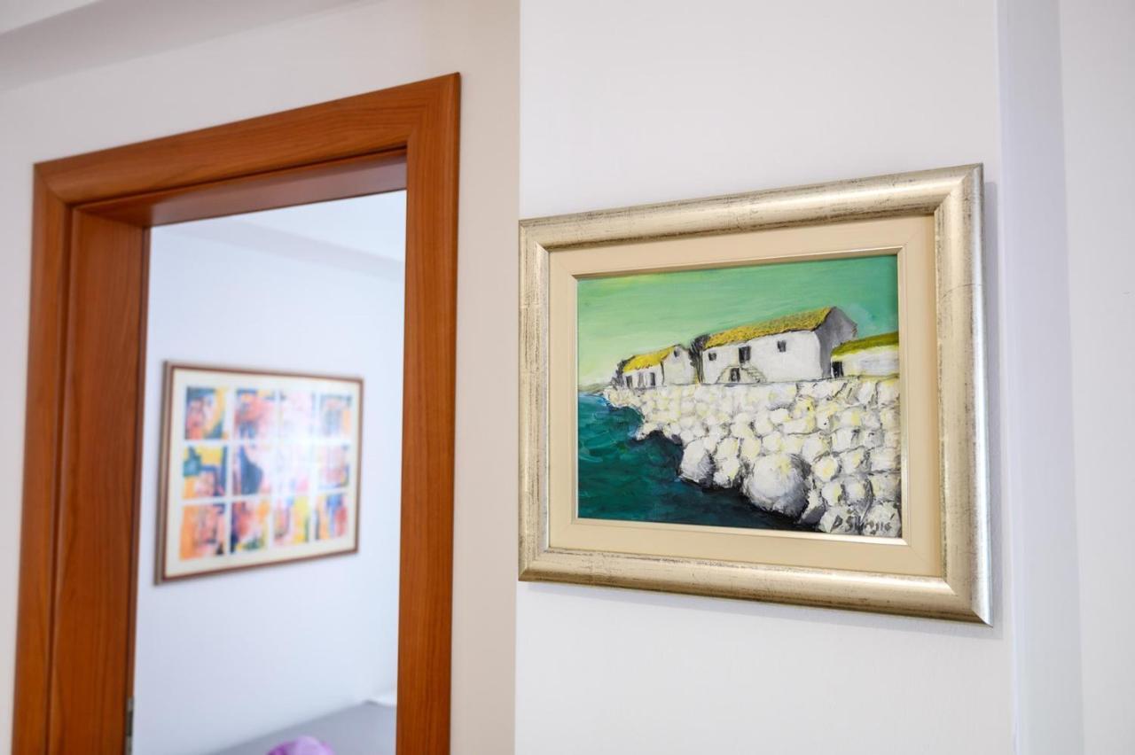Apartment Jadranka With Sea View In Rogotin Dış mekan fotoğraf